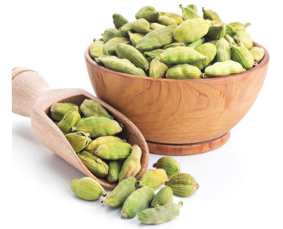 green-cardamom-500x500-550x445 green-cardamom-500x500-550x445